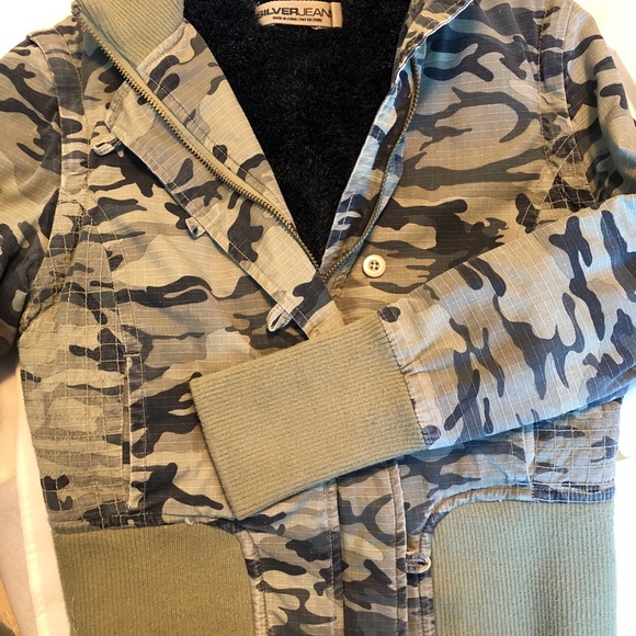 LIKE NEW Silver Jean Camo Bomber Jacket - Picture 8 of 9